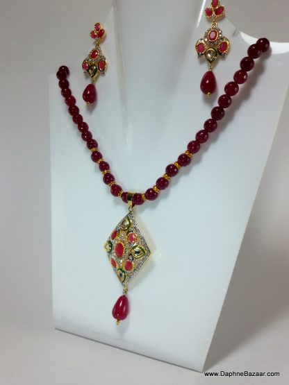 Maroon Kundan AD Set With Onyx String