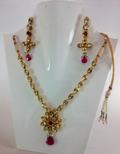 Traditional Kundan Necklace Set with Pink Shade Stone