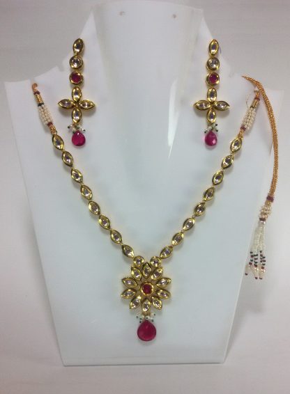 Traditional Kundan Necklace Set with Pink Shade Stone