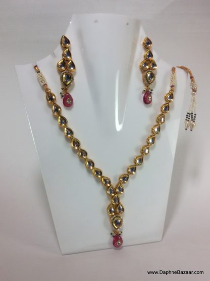 Traditional Kundan Necklace Set with Pink Shade Stones