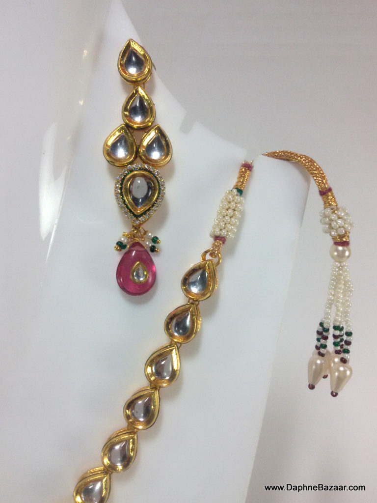 Traditional Kundan Necklace Set with Pink Shade Stones Earrings