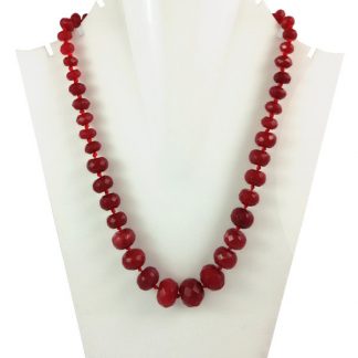 Daphne Bazaar Barn Red Oval Onyx