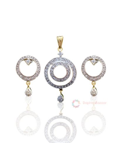 American Diamonds Round Shape Earrings and Pendant