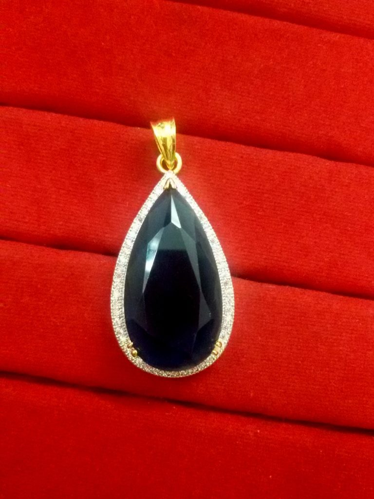 Daphne Blue Shade Studded Zircon Pendant