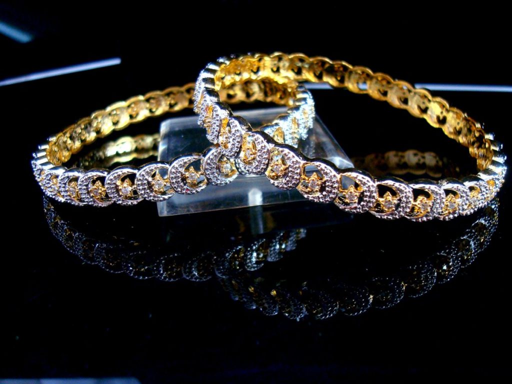 Daphne Fashionable Zircon Glitter Bangles, Party Wear - Side View