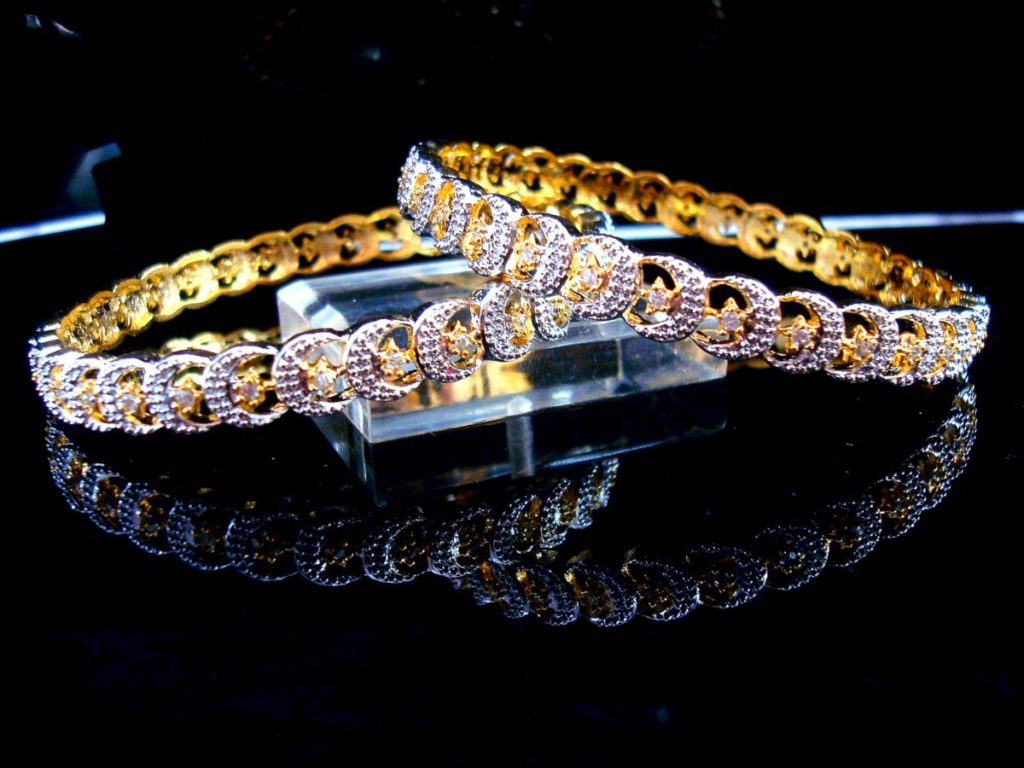 Daphne Fashionable Zircon Glitter Bangles, Party Wear - Side View