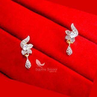 S62E, Daphne Zircon Leaf Sleek Art Earring Set For Women