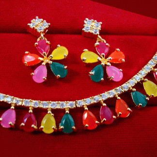 KN24 Elegant MultiColor Zircon Studded Necklace For Women Valentine Special close up