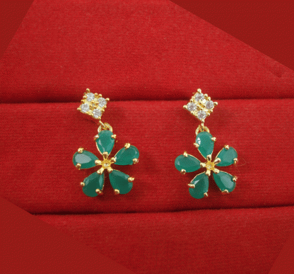 KN25 Classic Zircon Emerald Stone Studded Earring For Women Valentine Special