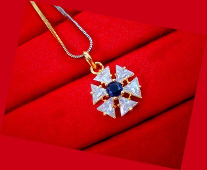 PN70 Flower Zircon Studded Pendant Gift For Mom