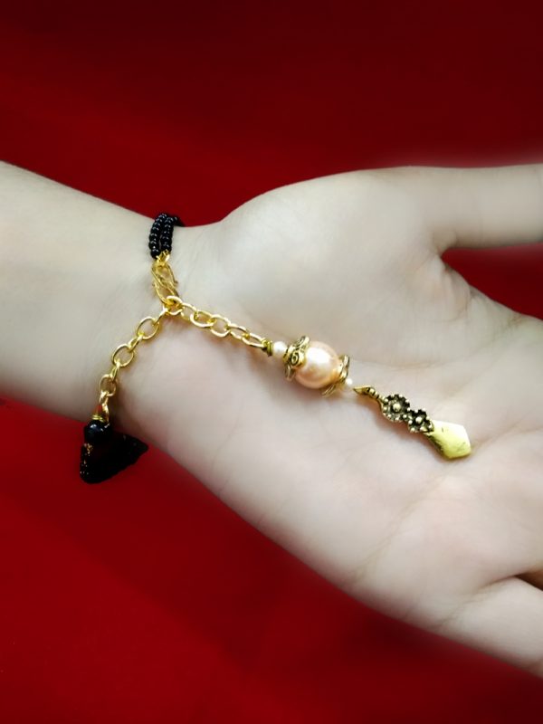 BR83 Daphne Oxidize Golden Bracelets With Black Bead Chain For Women