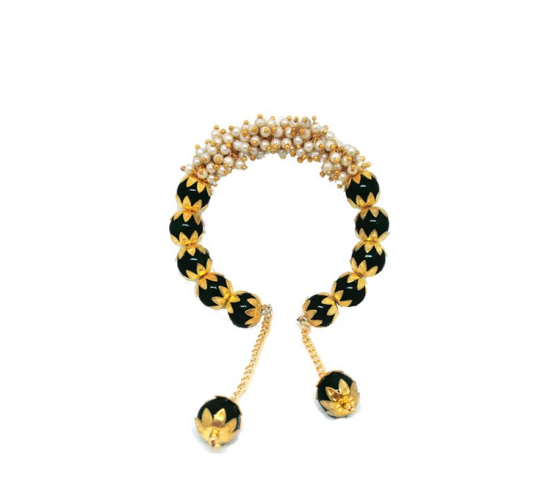 BR89- Black Beads
