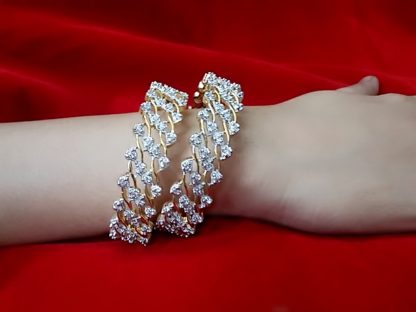 B32 Daphne Royal look Leaf Style Bangle For Christmas Celebration