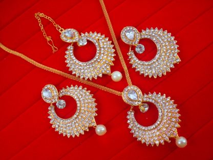 CBU68Silver Daphne Sparkling Combo In Silver Pendant Earring And Maang Tikka