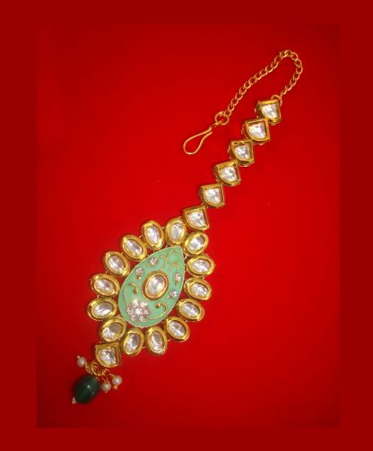 KC32 Daphne Traditional Oval Shape Premium Kundan Maang Tikka With Hanging Green Pearl