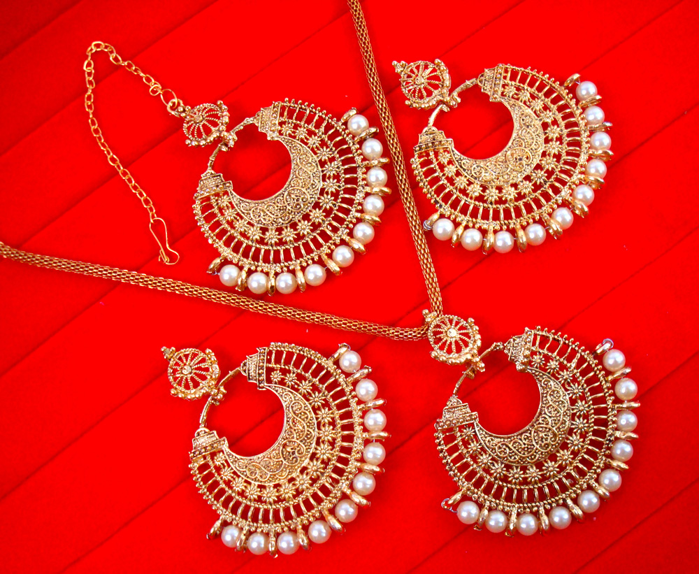 NA94W Daphne Round White Beads Party Wear Necklace Earring With Maang Tikka 