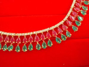 N11PG Daphne Double Line Stone Pink Green Wear Zircon Necklace
