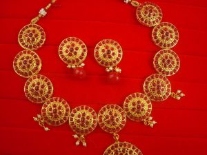 NH17P Daphne Golden White Wedding Wear Punjabi Style Round Pearl Necklace Set