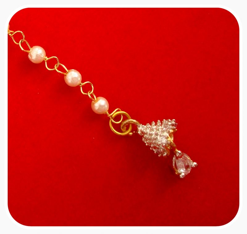 Imitation Jewelry Wedding Wear Royal Touch Golden Zircon Small Maang Tikka Christmas Celebration ZMG43