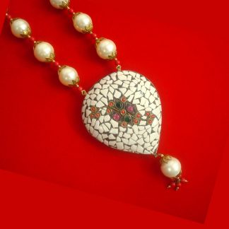 Imitation Jewelry Classy Touch Creamy Big Pearl Pendant With Small Red Bead Christmas Gift For Wife NH87