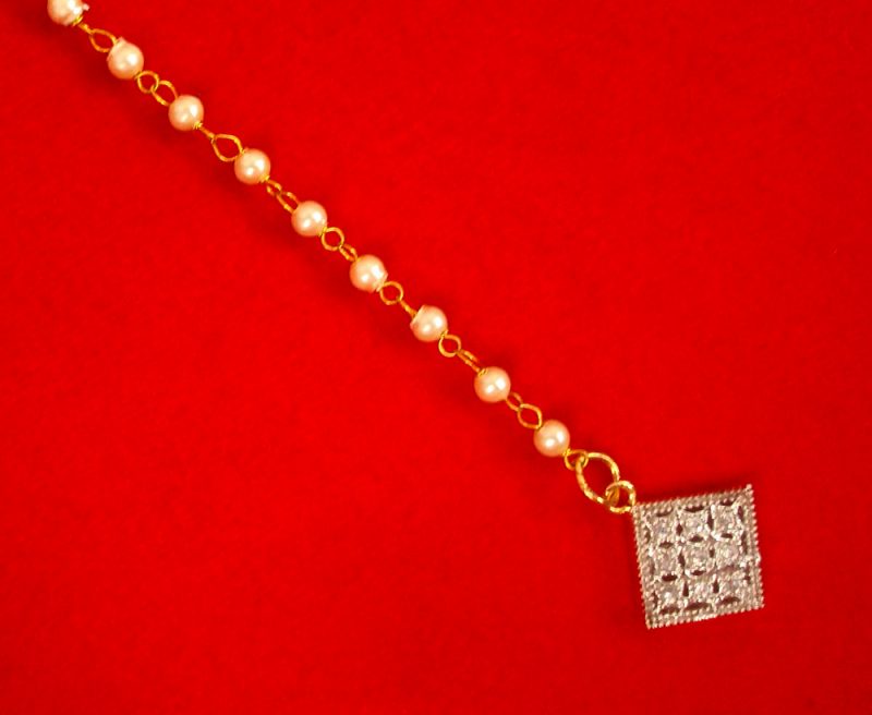 Imitation Jewelry Wedding Wear Royal Touch Golden Zircon Small Maang Tikka Christmas Celebration ZMG40