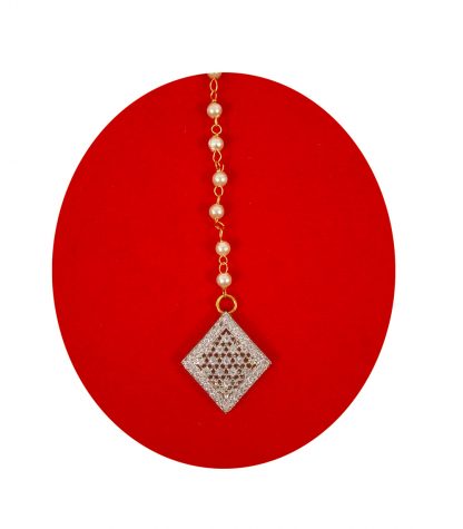  Buy Designer Wedding Wear Tiny Cute Maang Tikka With a Creamy Pearl Chain For Girls ZMG51