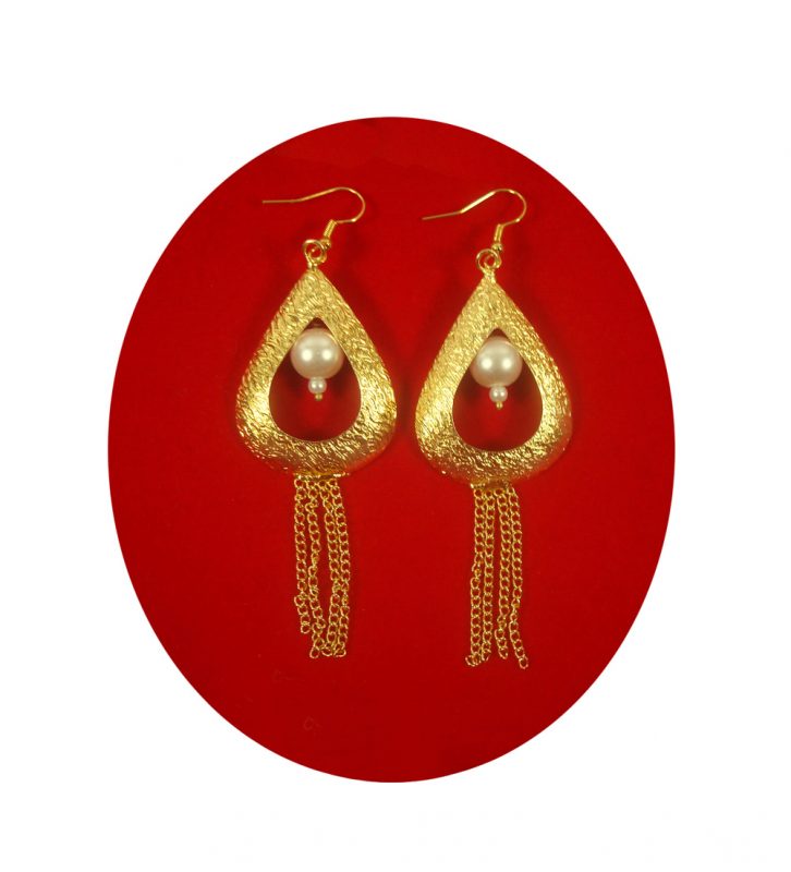 Imitation Jewelry Bollywood Style Wedding Wear Designer Golden Hanging Long Earring FE95