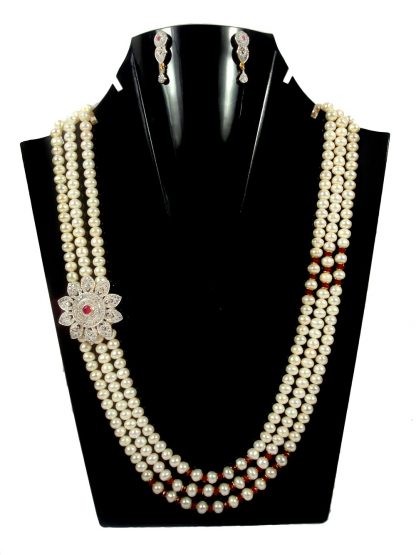 Imitation Jewelry Royal Look Engagement Wear Designer Zircon Brooch with Creamy Pearl Multi Layer Necklace for Women DN42