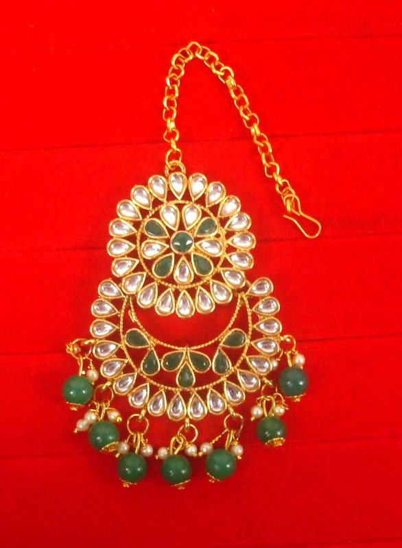 Imitation Jewelry Trending Wedding Wear Designer Golden Green Maang Tikka Set For Bridal EM60