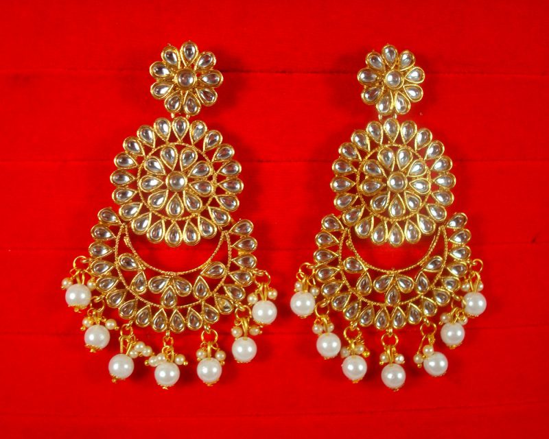 Imitation Jewelry Trending Wedding Wear Designer Golden White Earring Set For Bridal EM66