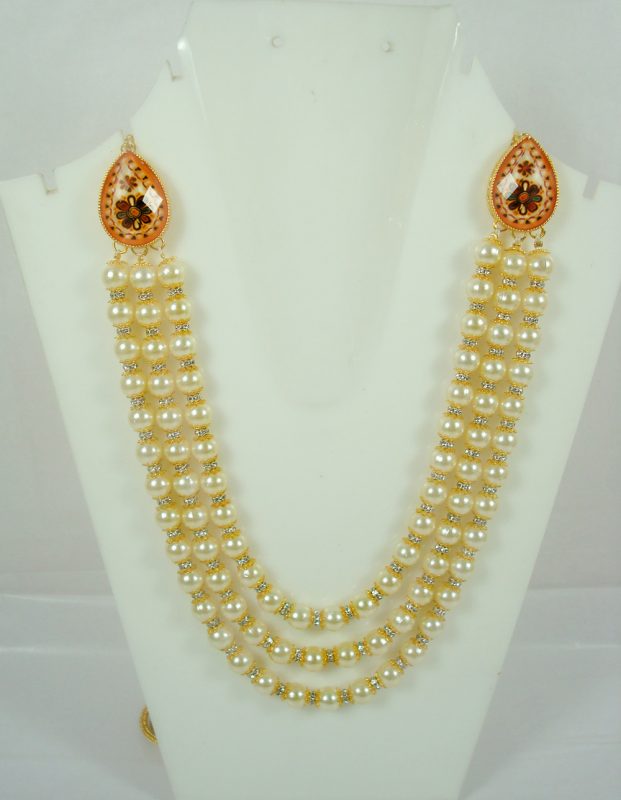 Imitation Jewelry Wedding Wear Designer Multi Layer Light Weight Creamy Zircon Necklace Especially For Engagement Wear DN20