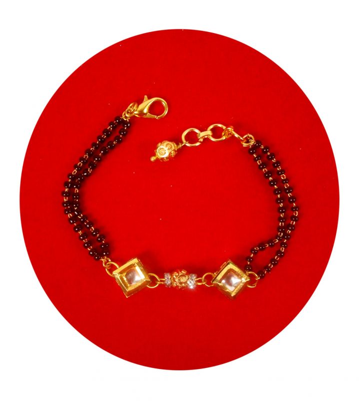 Fashion Jewelry Attractive Daily Wear Square kundan Zircon Mangalsutra With Hanging Golden Ball Bracelet For Girls CB33