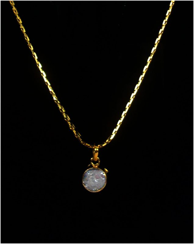 Fashion Jewelry Daily Wear Light Weighted Round Pendant with Golden chain FOR woman Sp24