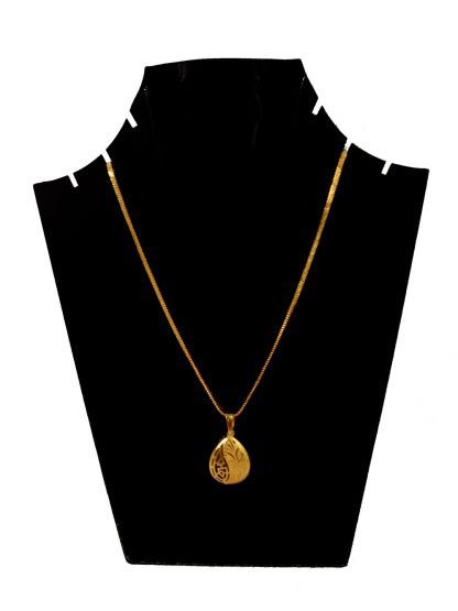 Fashion Jewelry Designer Royal Look Unique Shape Golden Plated Sleek Pendant Chain Gift For Her DC59