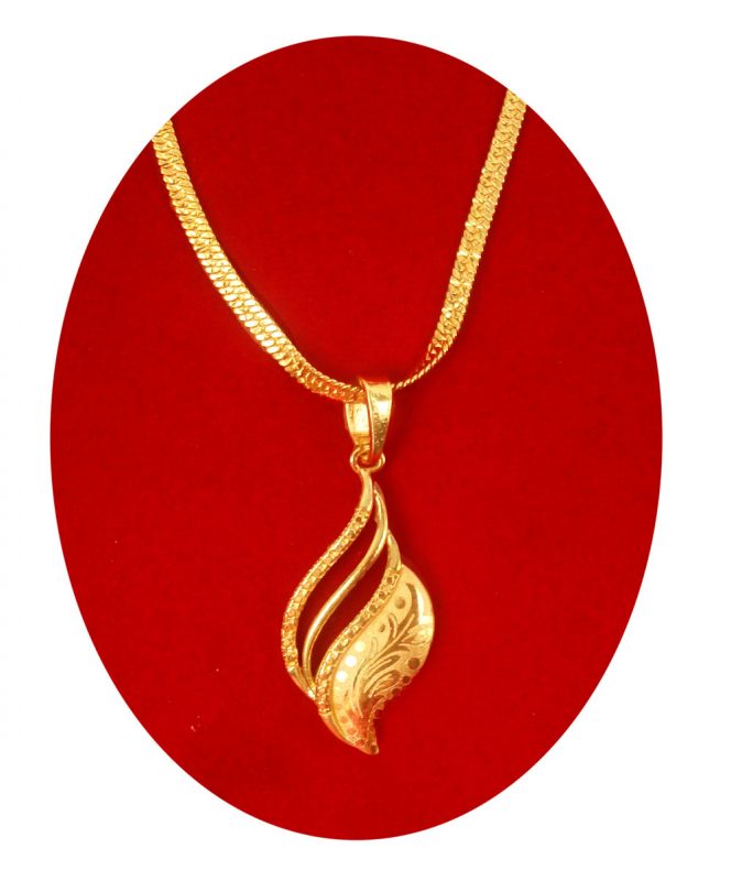 Fashion Jewelry Designer Royal Look Unique Shape Golden Plated Sleek Pendant Chain Gift For Her DC61