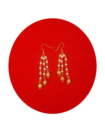 Fashion Jewelry Handmade Pearl Hanging Earring With Small golden Beads Christmas Celebration FE80B